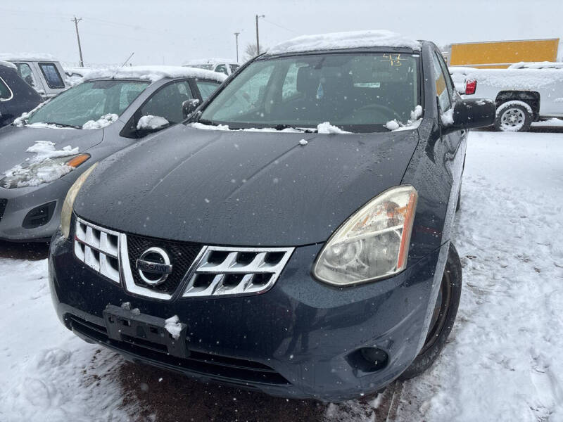 2013 Nissan Rogue S's photo