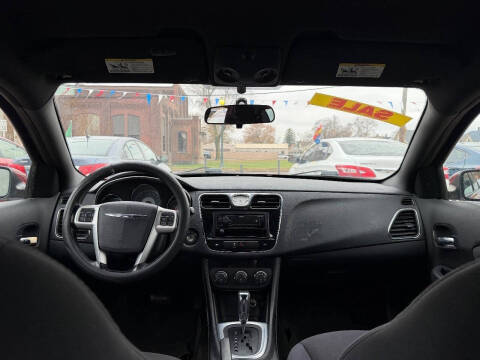 2012 Chrysler 200 Touring