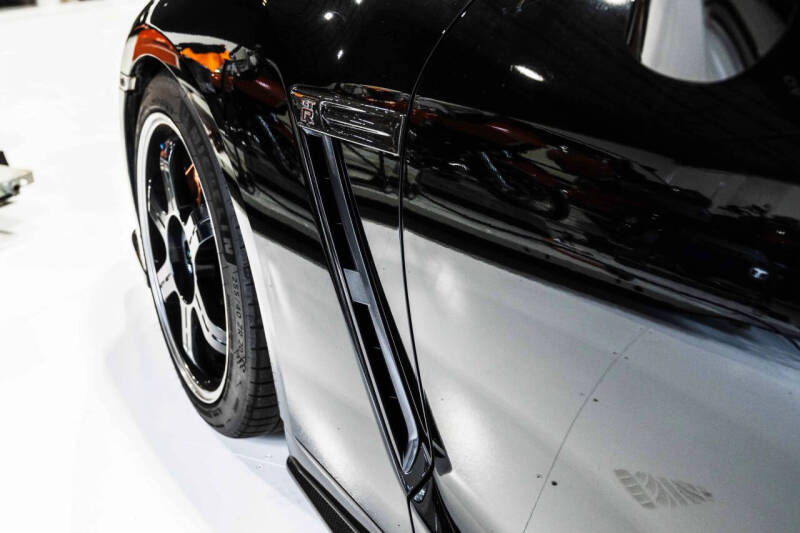 2012 Nissan GT-R Black Edition