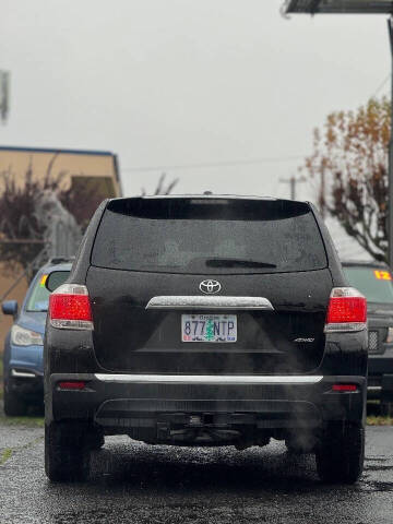2011 Toyota Highlander