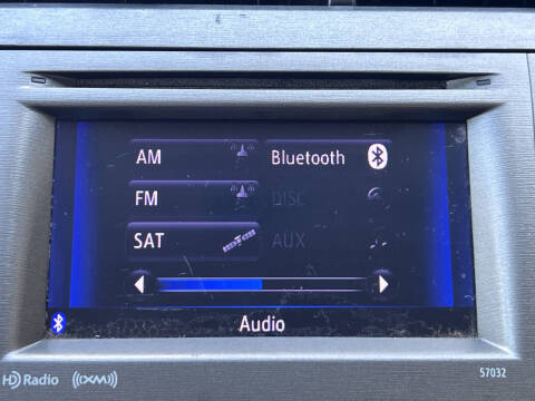 2013 Toyota Prius Three