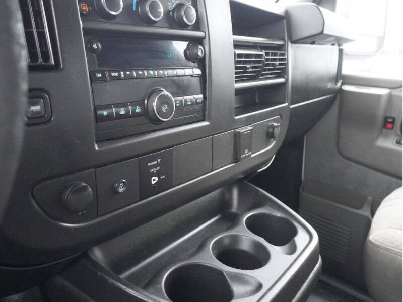 2016 Chevrolet Express 2500