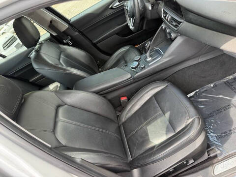 2017 Alfa Romeo Giulia