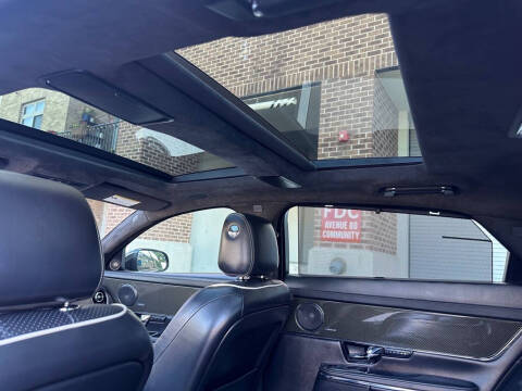 2013 Jaguar XJL Portfolio