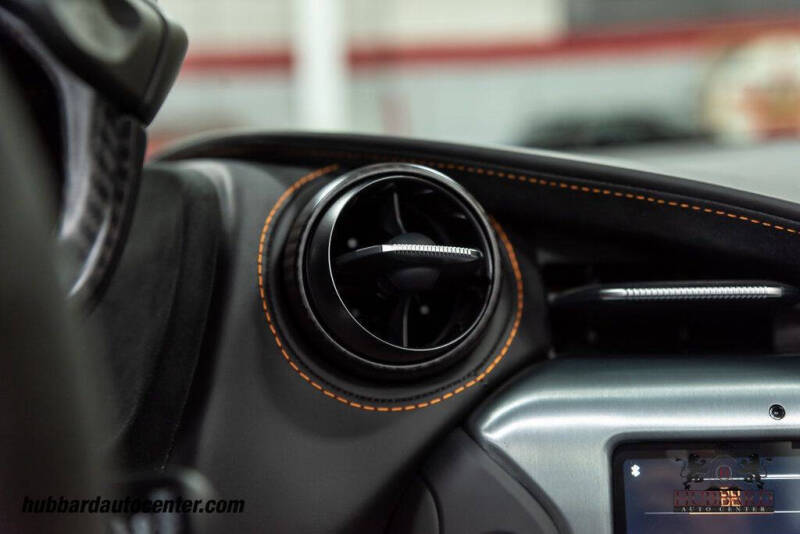 2024 McLaren 750S Spider