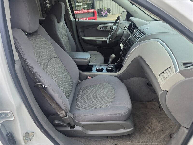 2010 Chevrolet Traverse LS