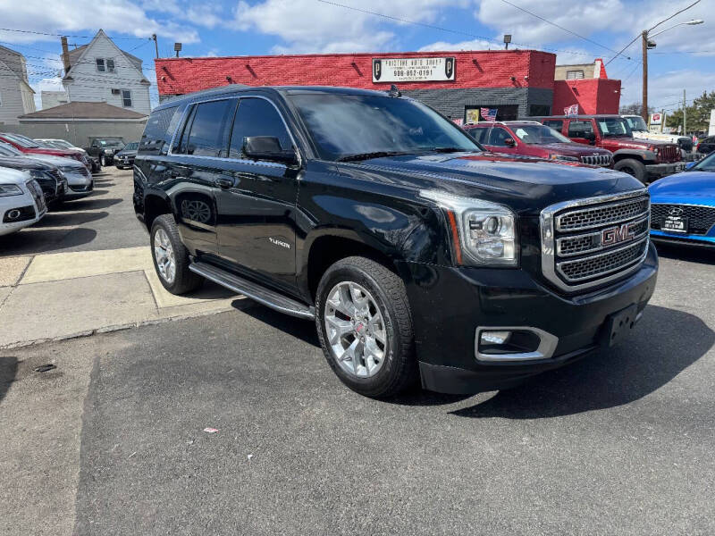 2017 GMC Yukon SLT