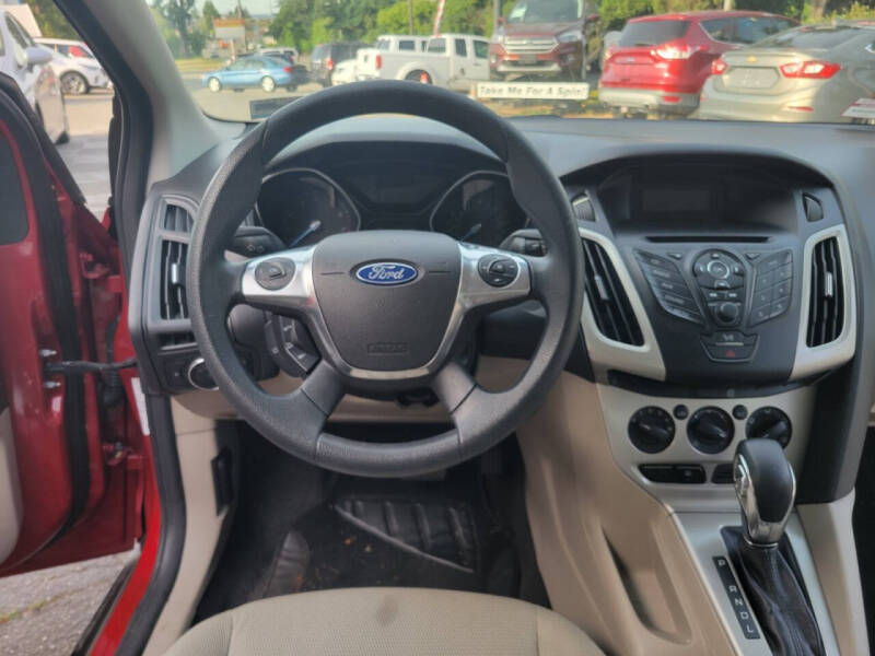 2012 Ford Focus SE