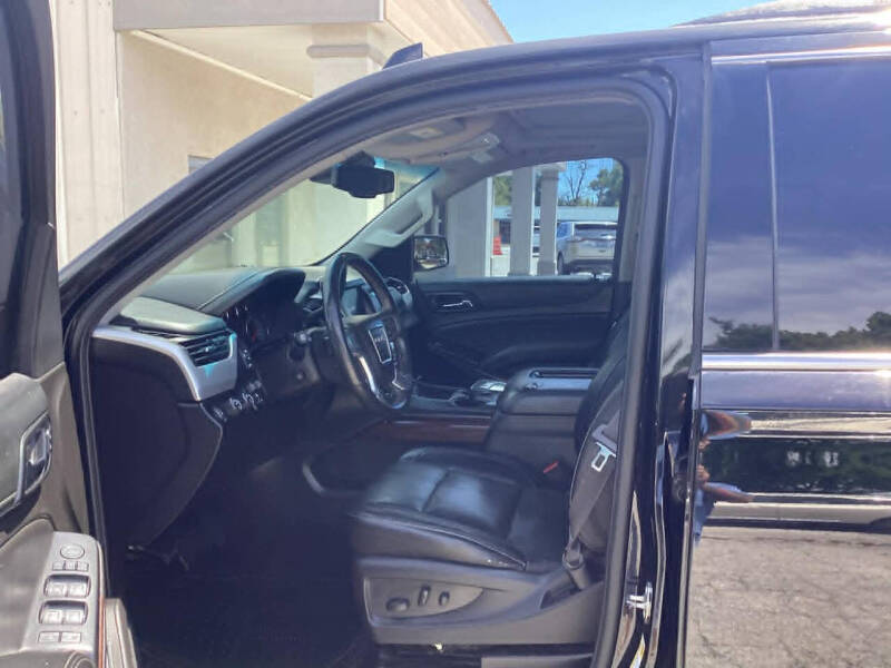 2017 GMC Yukon SLT
