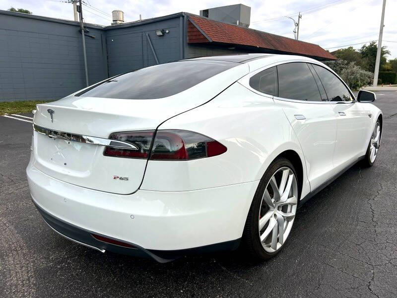 2013 Tesla Model S Performance