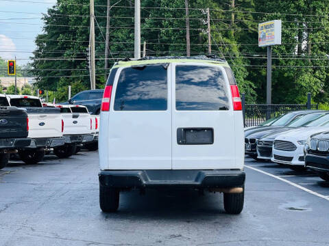 2018 GMC Savana 2500