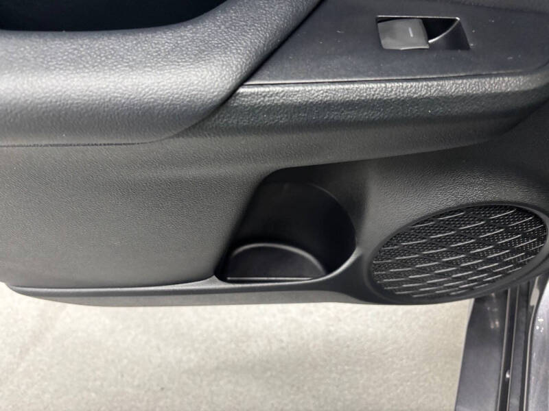 2021 Toyota Prius XLE