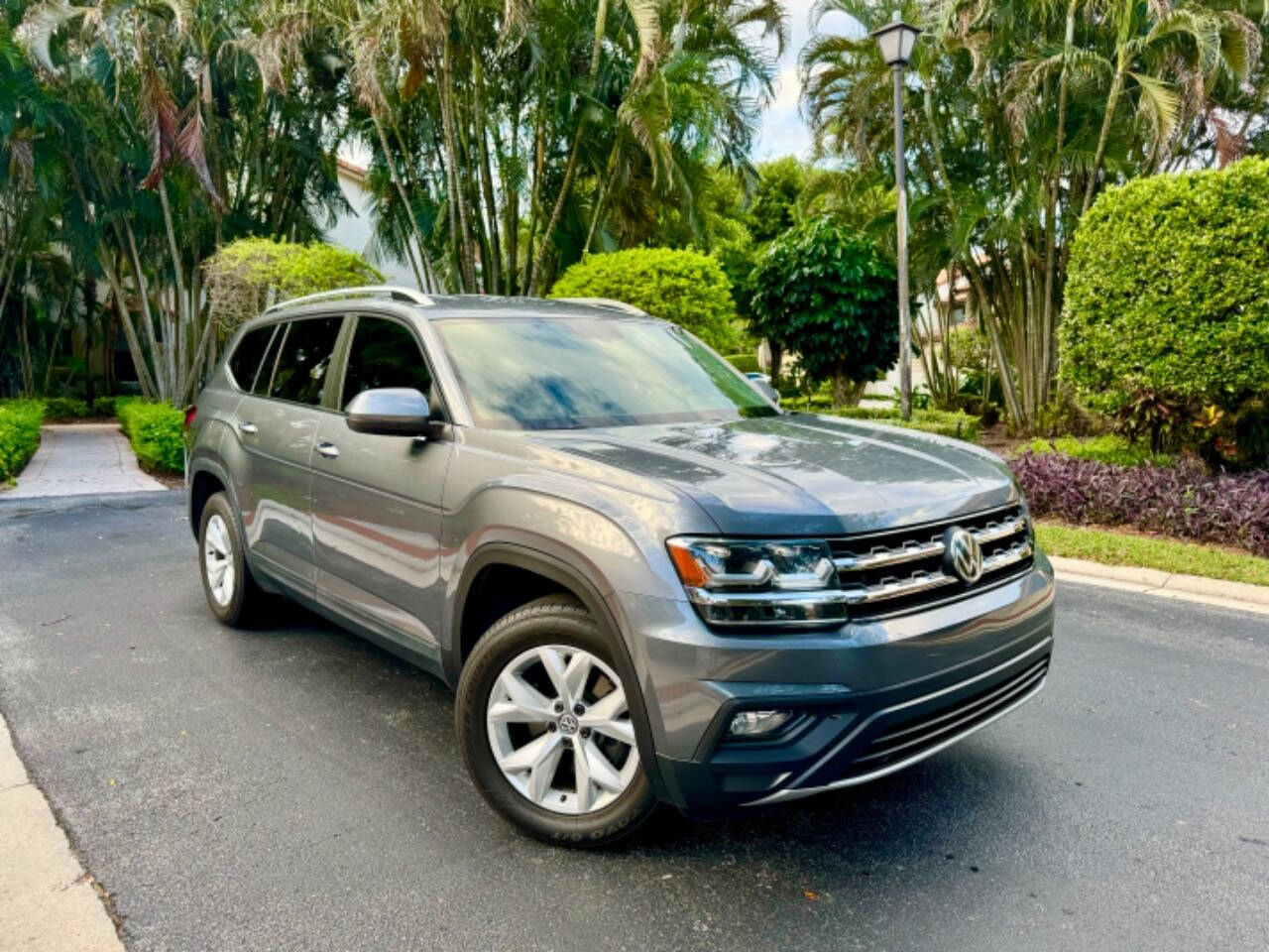 2019 Volkswagen Atlas for sale at PJ AUTO in Margate, FL