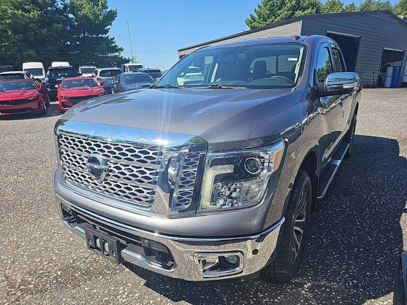 2018 Nissan Titan SV