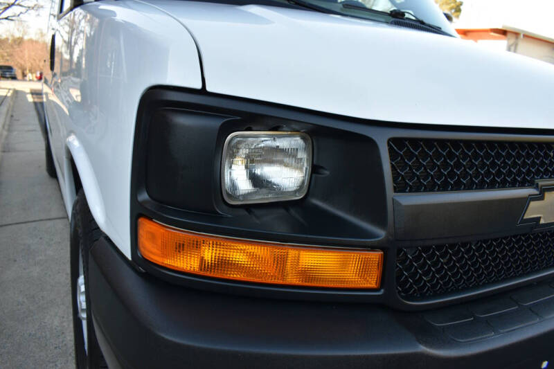 2017 Chevrolet Express 2500