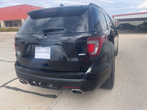 2017 Ford Explorer Sport