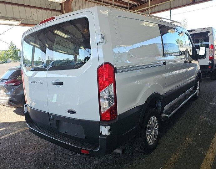 2025 Ford Transit