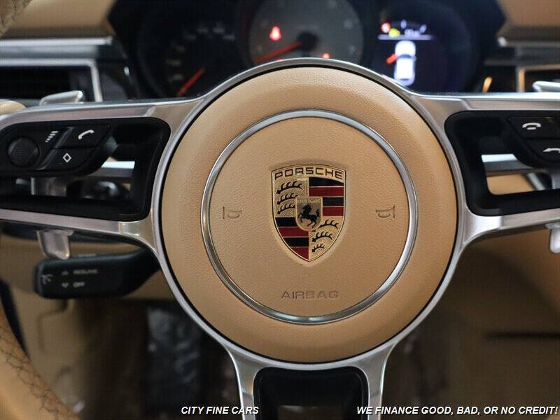 2016 Porsche Macan S