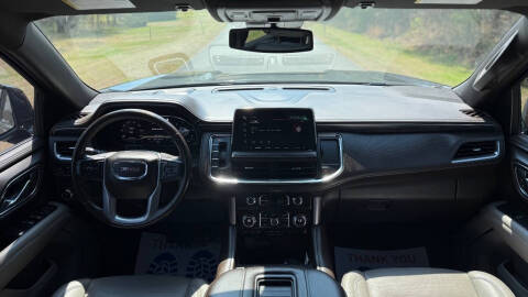 2023 GMC Yukon SLT
