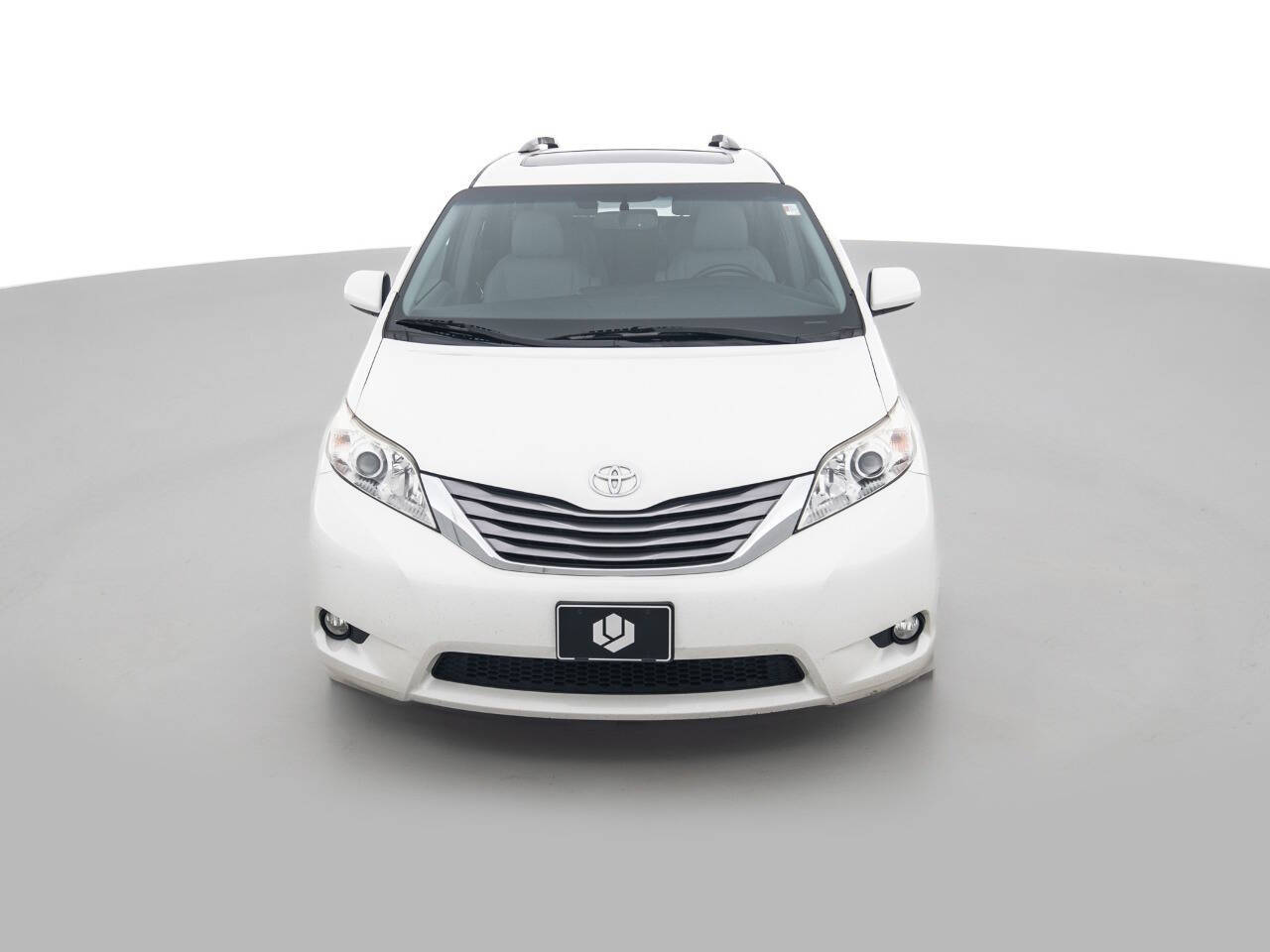 Used Car 2017 Toyota Sienna  Xle Premium 8 Passenger 4dr Mini Van For Sale Under $20,000 In Coal City, Illinois