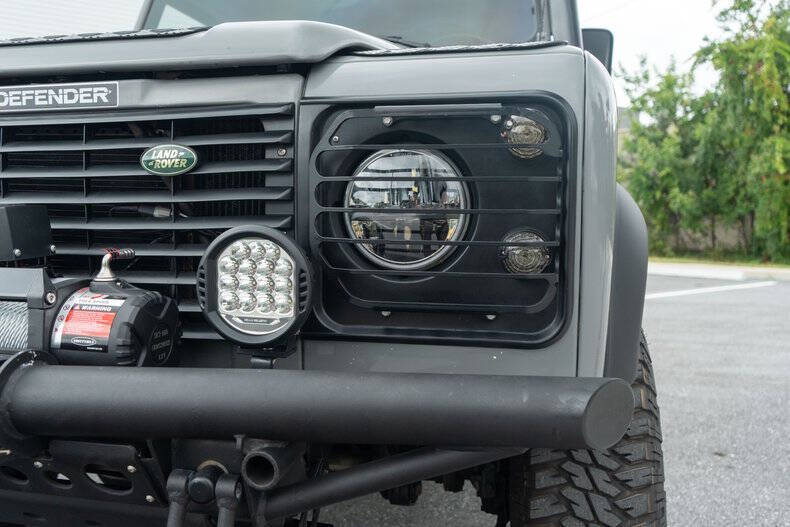 1991 Land Rover Defender