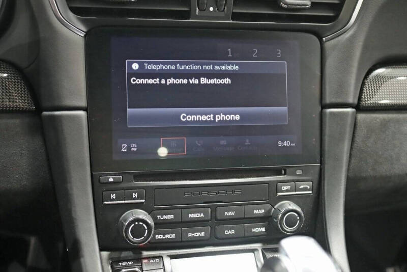 2018 Porsche 911 Carrera GTS