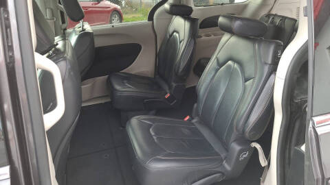 2020 Chrysler Pacifica Touring L