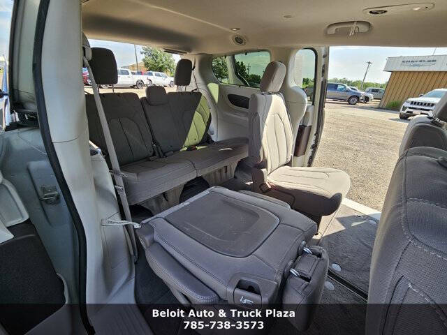 2017 Chrysler Pacifica Touring Plus