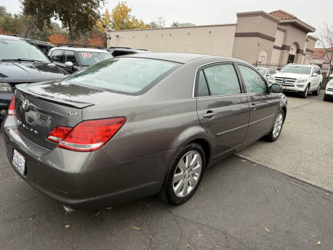 2007 Toyota Avalon XLS