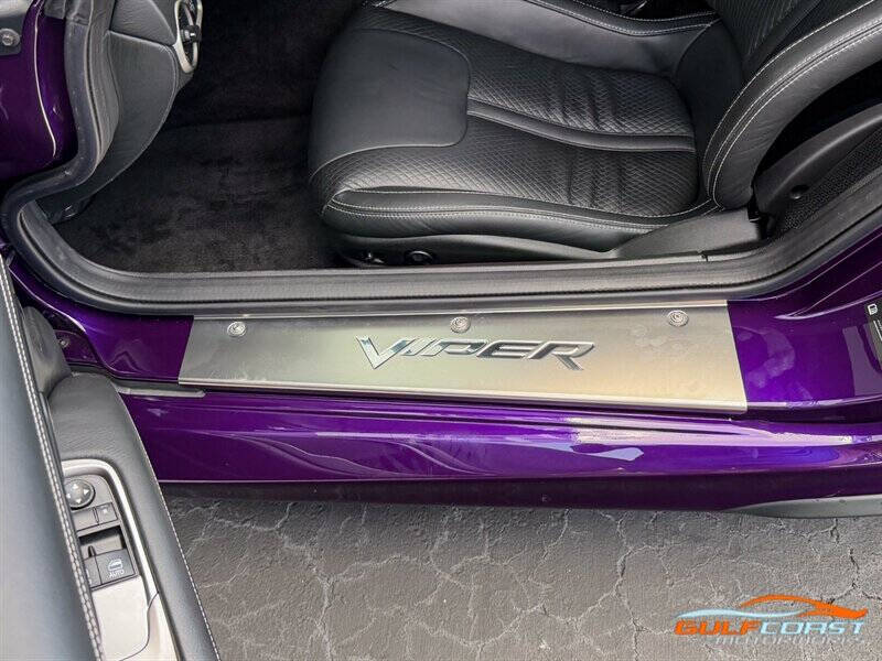 2017 Dodge Viper GTC