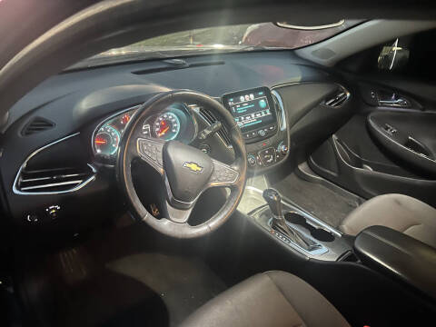 2017 Chevrolet Malibu LT