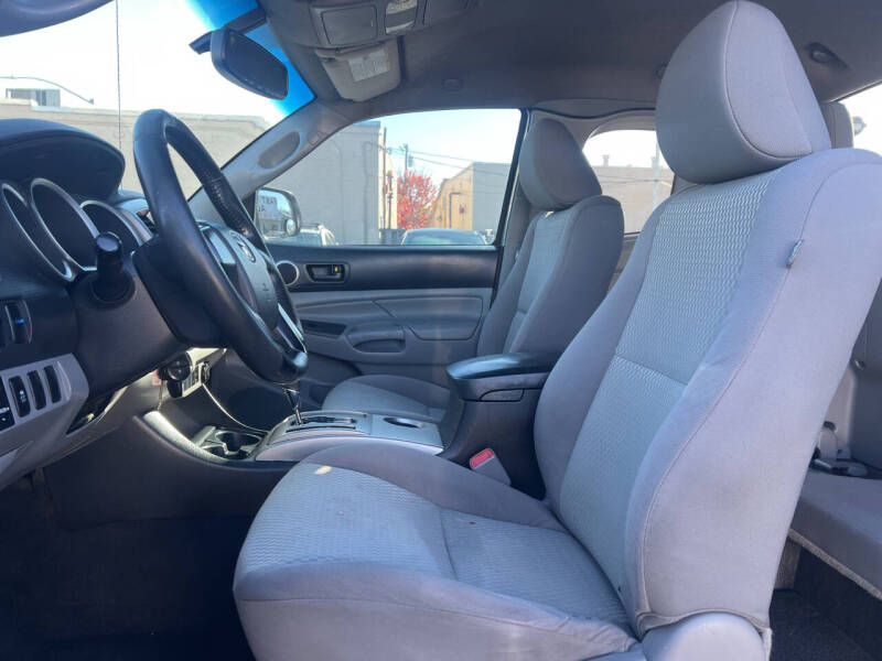 2012 Toyota Tacoma PreRunner