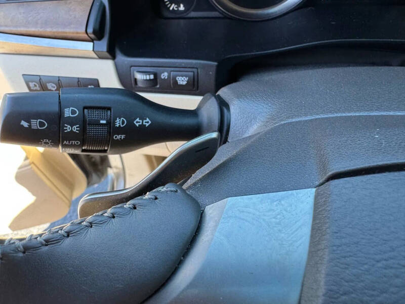 2020 Lexus LX 570 Two-Row