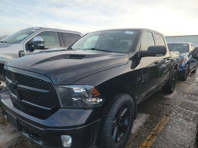 2021 RAM 1500 Classic SLT