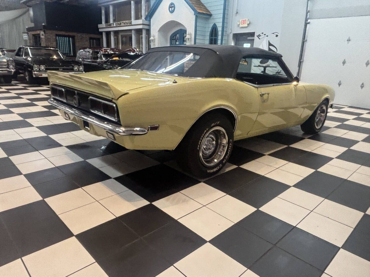 1968 Chevrolet Camaro 29