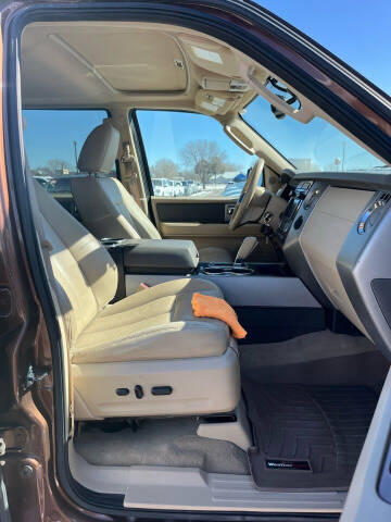 2011 Ford Expedition XLT