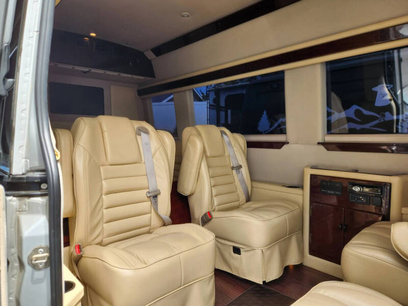 2008 Freightliner Sprinter 2500