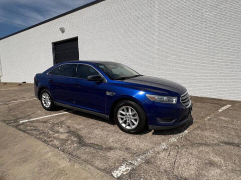 2013 Ford Taurus SE