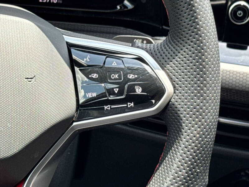 2024 Volkswagen Golf GTI S