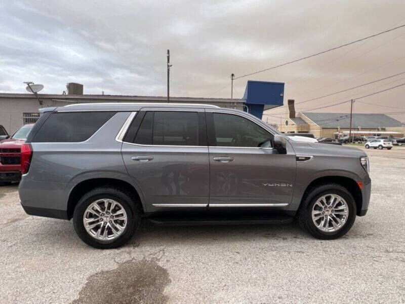 2021 GMC Yukon SLT