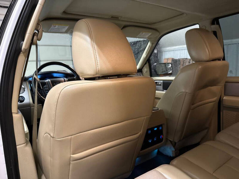 2017 Ford Expedition EL XLT