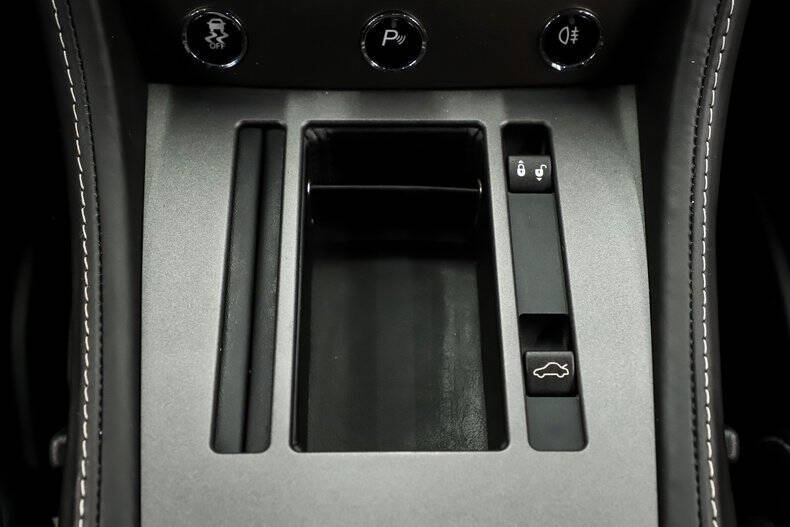 2016 Aston Martin V8 Vantage GT