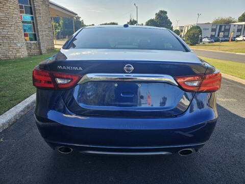 2017 Nissan Maxima