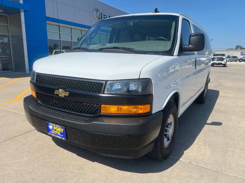 2022 Chevrolet Express LS 3500