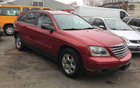 2004 Chrysler Pacifica for sale at Deleon Mich Auto Sales in Yonkers NY