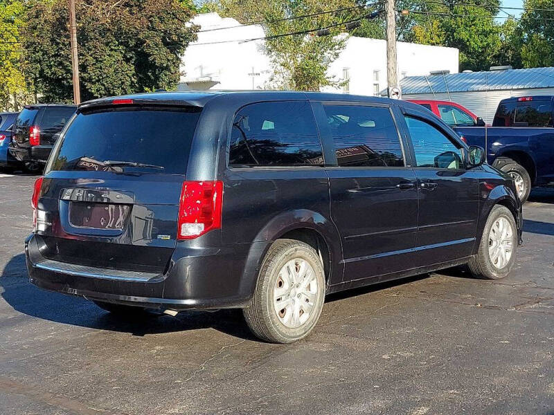 2014 Dodge Grand Caravan SE