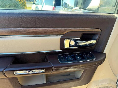 2015 RAM 3500 Laramie