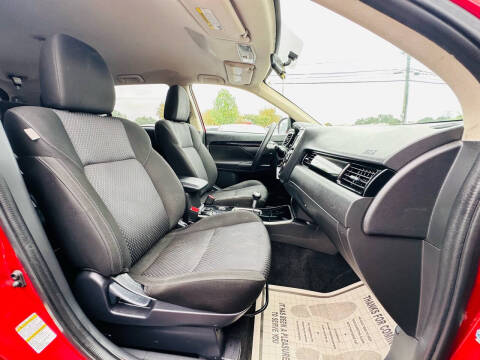 2019 Mitsubishi Outlander ES