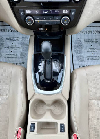 2016 Nissan Rogue SL