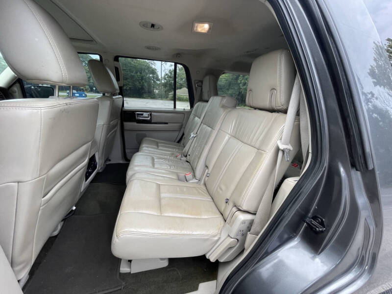 2016 Lincoln Navigator Select
